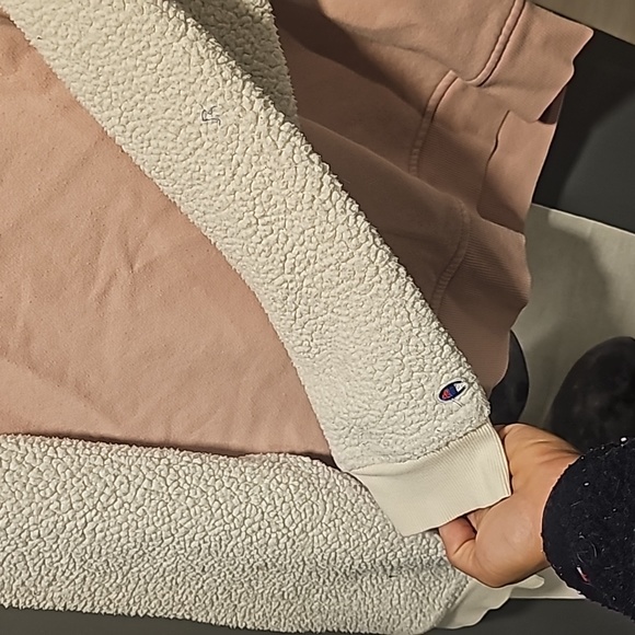 Champion sweater - Picture 3 of 4